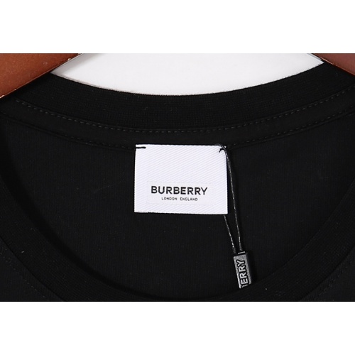Replica Burberry T-Shirts Short Sleeved For Unisex #969300 $25.00 USD for Wholesale