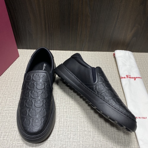 Replica Salvatore Ferragamo Casual Shoes For Men #970235 $68.00 USD for Wholesale