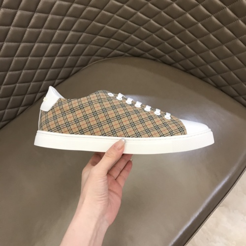 Replica Burberry Casual Shoes For Men #970306 $68.00 USD for Wholesale