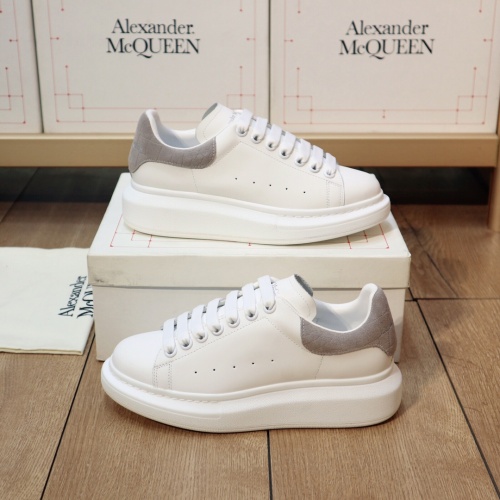 Alexander McQueen Shoes For Women #971027