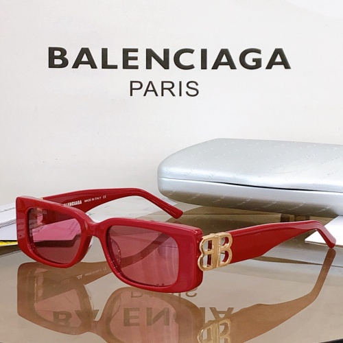 Balenciaga AAA Quality Sunglasses #971246