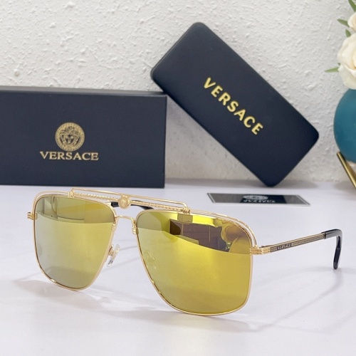Versace AAA Quality Sunglasses #971360