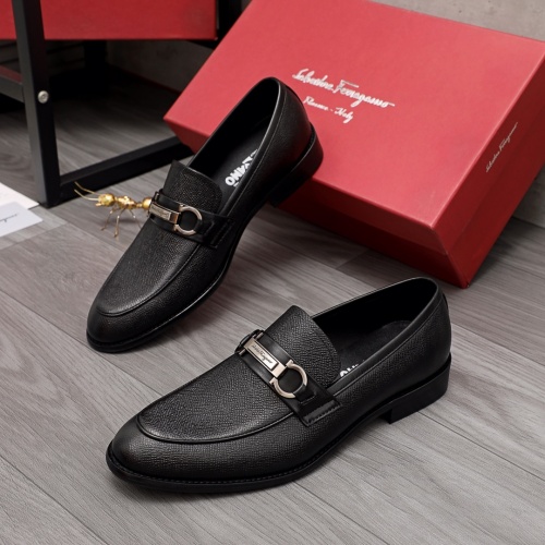Salvatore Ferragamo Leather Shoes For Men #971517 $76.00 USD, Wholesale Replica Salvatore Ferragamo Leather Shoes