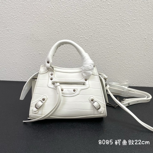 $125.00 USD Balenciaga AAA Quality Messenger Bags For Women #971643