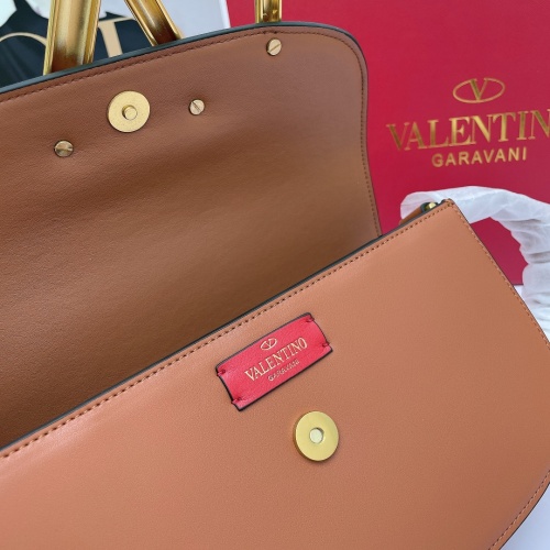 Replica Valentino AAA Quality Messenger Bags For Women #971686 $115.00 USD for Wholesale