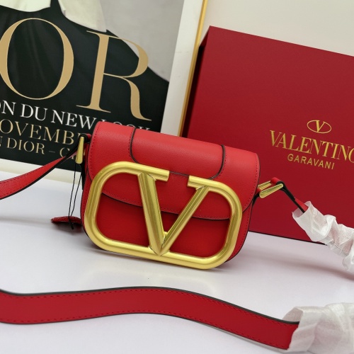 Valentino AAA Quality Messenger Bags For Women #971703