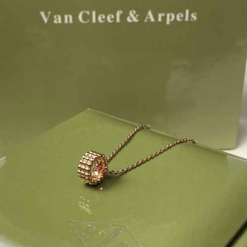 Van Cleef & Arpels Necklaces For Women #971741