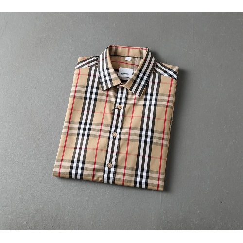 Replica Burberry Shirts Short Sleeved For Men #972075 $40.00 USD for Wholesale