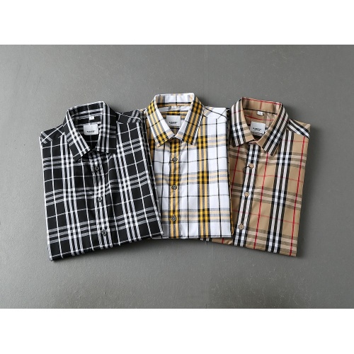Replica Burberry Shirts Short Sleeved For Men #972075 $40.00 USD for Wholesale