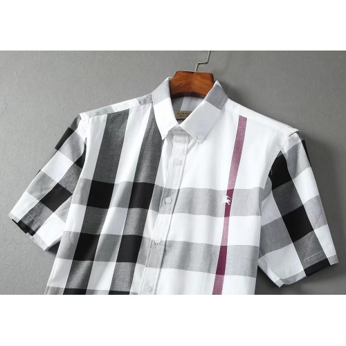 Replica Burberry Shirts Short Sleeved For Men #972098 $40.00 USD for Wholesale