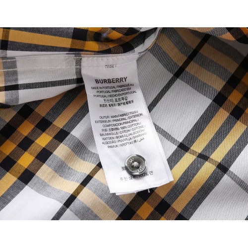 Replica Burberry Shirts Short Sleeved For Men #972163 $40.00 USD for Wholesale