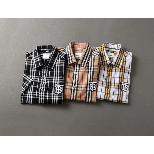 Replica Burberry Shirts Short Sleeved For Men #972165 $40.00 USD for Wholesale