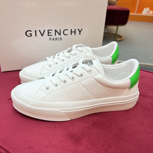 Givenchy Casual Shoes For Men #973067
