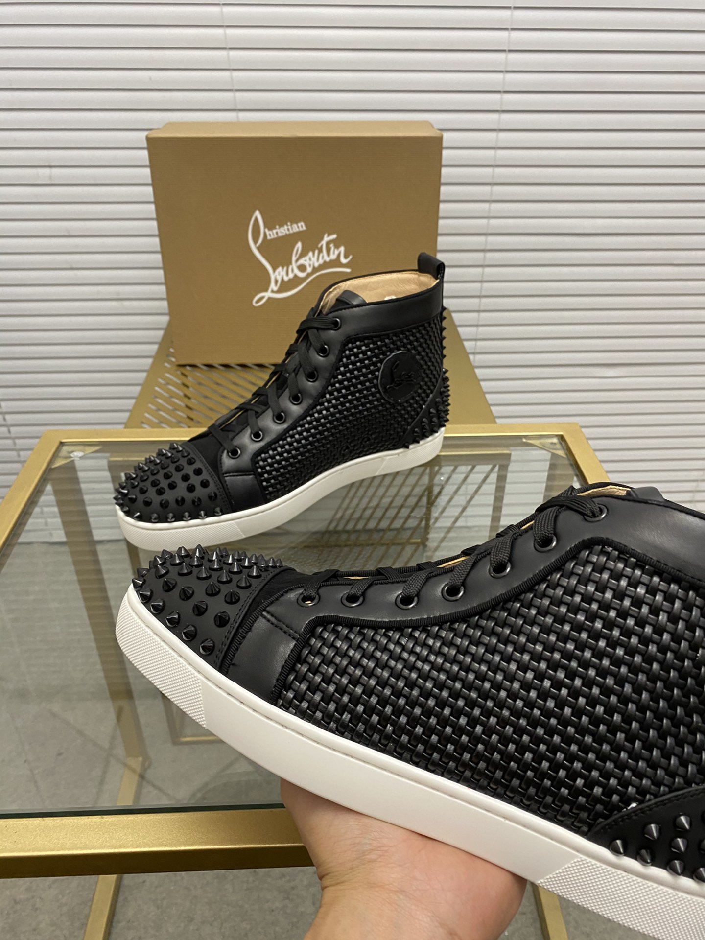 christian louis vuitton shoes men