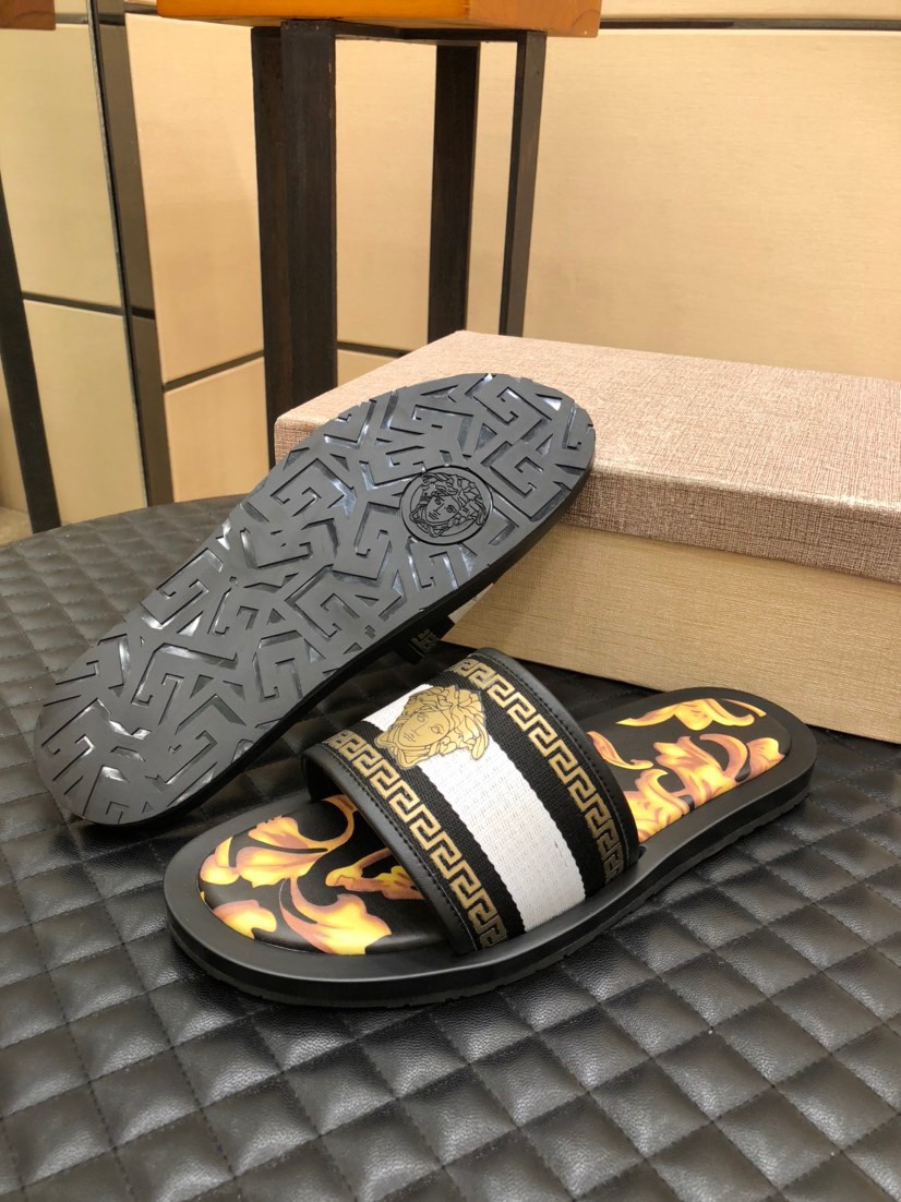 versace slippers 2020