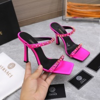 $118.00 USD Versace Sandal For Women #966041