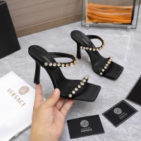 $118.00 USD Versace Sandal For Women #966042