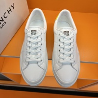 $68.00 USD Givenchy Casual Shoes For Men #966194