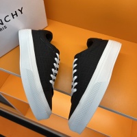 $68.00 USD Givenchy Casual Shoes For Men #966195