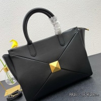 $125.00 USD Valentino AAA Quality Handbags For Women #966433