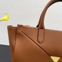 $125.00 USD Valentino AAA Quality Handbags For Women #966434