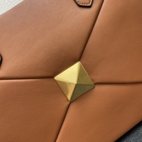 $125.00 USD Valentino AAA Quality Handbags For Women #966434