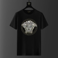 $64.00 USD Versace Tracksuits Short Sleeved For Men #966889