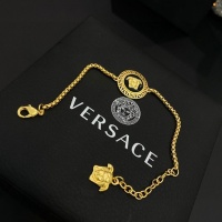 $34.00 USD Versace Bracelet For Women #967316