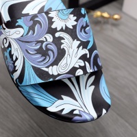 $56.00 USD Versace Slippers For Men #968574