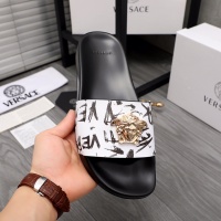 $45.00 USD Versace Slippers For Men #968584
