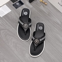 $42.00 USD Versace Slippers For Men #968608