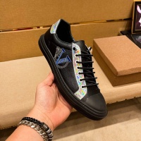 $72.00 USD Versace Casual Shoes For Men #968618