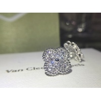 $27.00 USD Van Cleef & Arpels Earrings For Women #969014