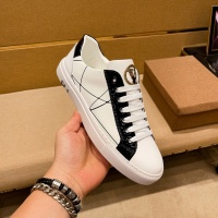 $72.00 USD Versace Casual Shoes For Men #969965