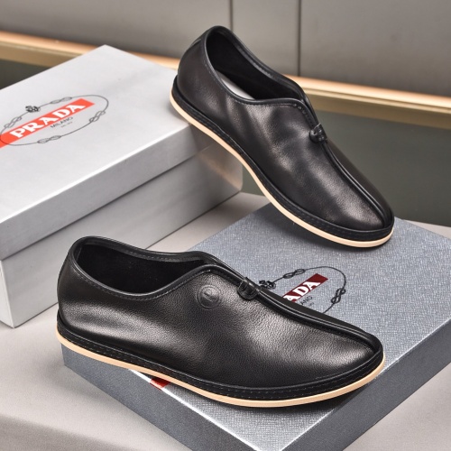 Prada Casual Shoes For Men #973084