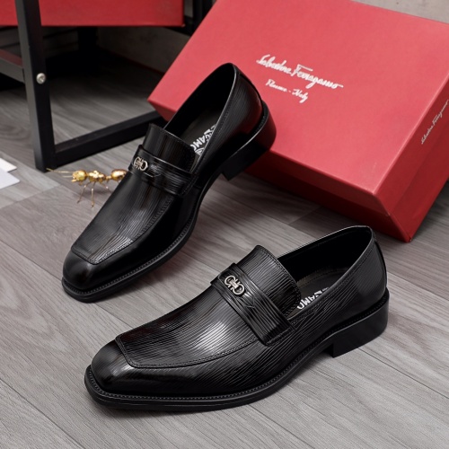 Salvatore Ferragamo Leather Shoes For Men #973103