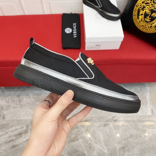 Replica Versace Casual Shoes For Men #973172 $68.00 USD for Wholesale