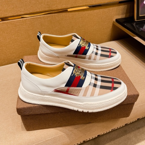Replica Burberry Casual Shoes For Men #973394 $72.00 USD for Wholesale