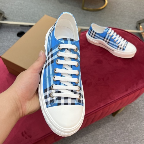 Replica Burberry Casual Shoes For Men #973648 $76.00 USD for Wholesale