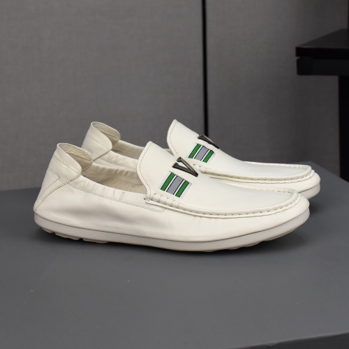 Replica Versace Casual Shoes For Men #973697 $88.00 USD for Wholesale