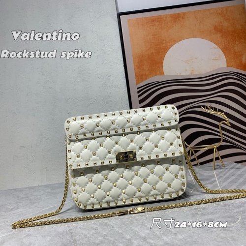 Valentino AAA Quality Messenger Bags For Women #973738