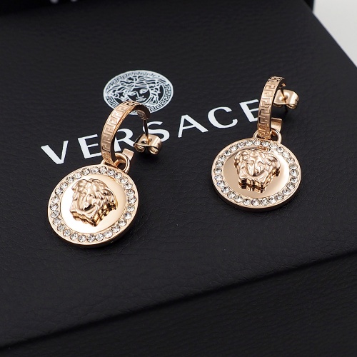 $27.00 USD Versace Earrings For Women #974076
