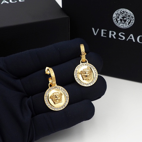 Versace Earrings For Women #974077