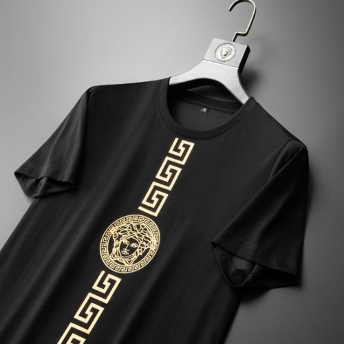 Replica Versace T-Shirts Short Sleeved For Men #974272 $36.00 USD for Wholesale