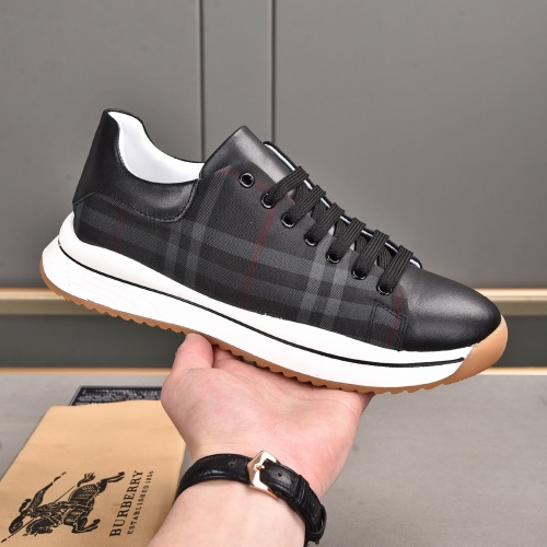 Replica Burberry Casual Shoes For Men #974978 $72.00 USD for Wholesale