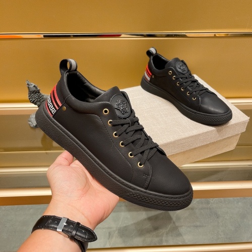 Replica Versace Casual Shoes For Men #974984 $72.00 USD for Wholesale