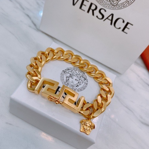 Versace Bracelet #975430 $38.00 USD, Wholesale Replica Versace Bracelets