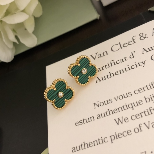 Van Cleef & Arpels Earrings For Women #975537