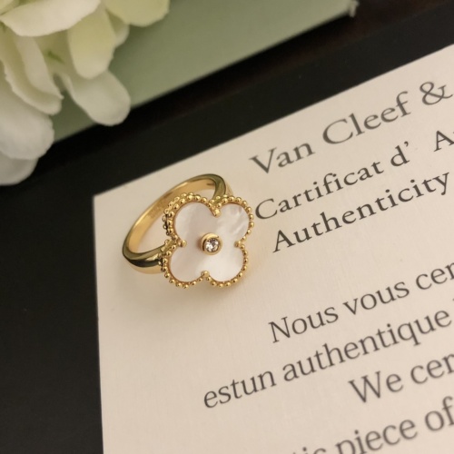 Van Cleef &amp; Arpels Rings For Women #975565 $27.00 USD, Wholesale Replica Van Cleef &amp; Arpels Rings