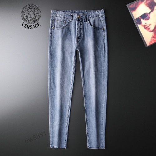 Replica Versace Jeans For Men #975832 $42.00 USD for Wholesale